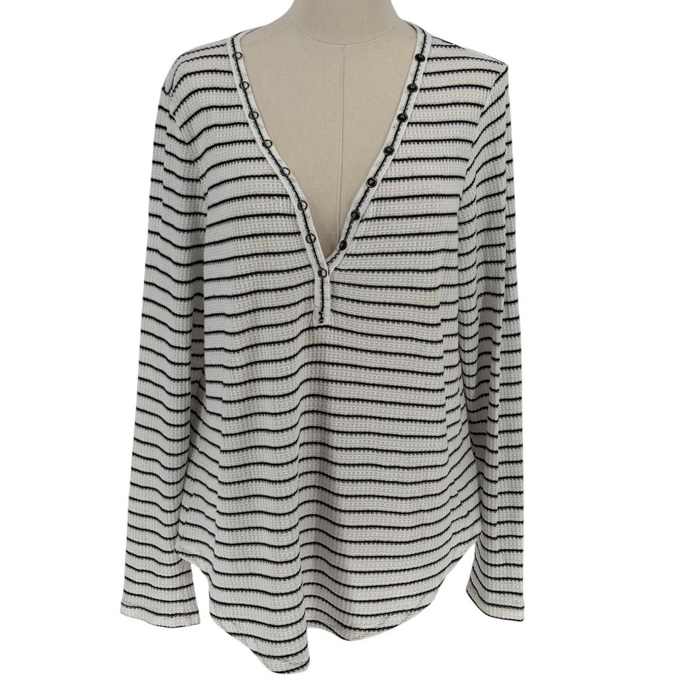 Torrid Henley Top White Black Striped Grommet Trim Waffle Knit Size 0